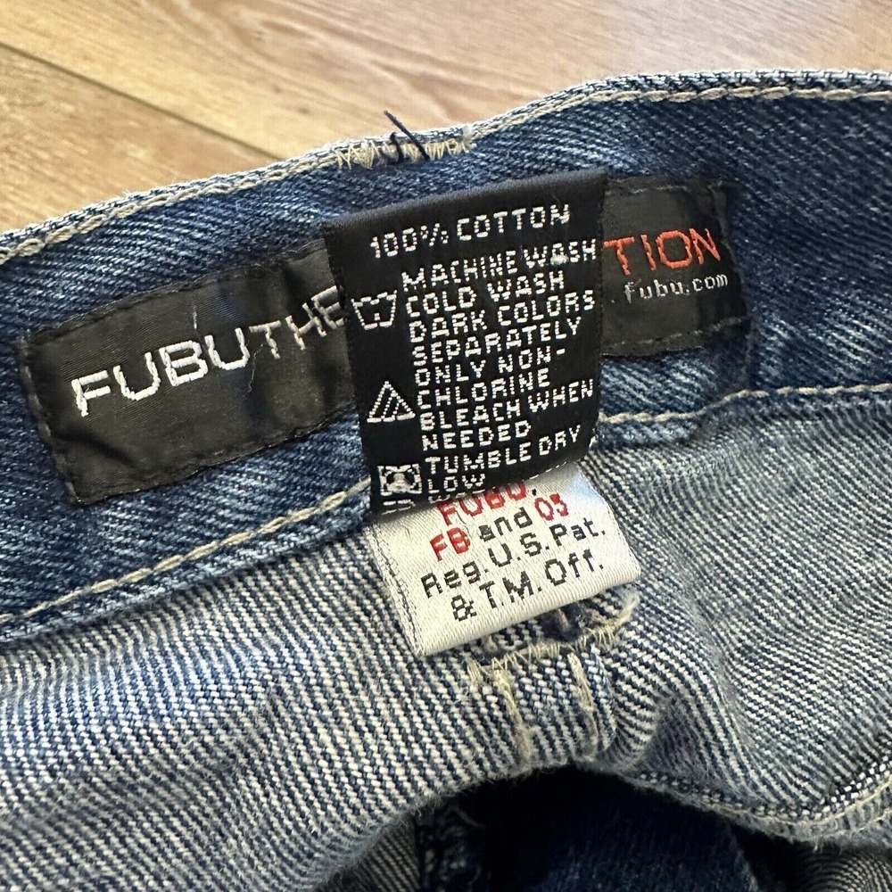 Vintage Fubu Jeans Mens 34 x 33 Wide Leg Baggy Denim Skater Y2K JNCO Cargo‎ - Picture 4 of 16